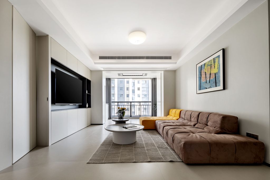 180m² Apartment | Family Of Three Featured Image