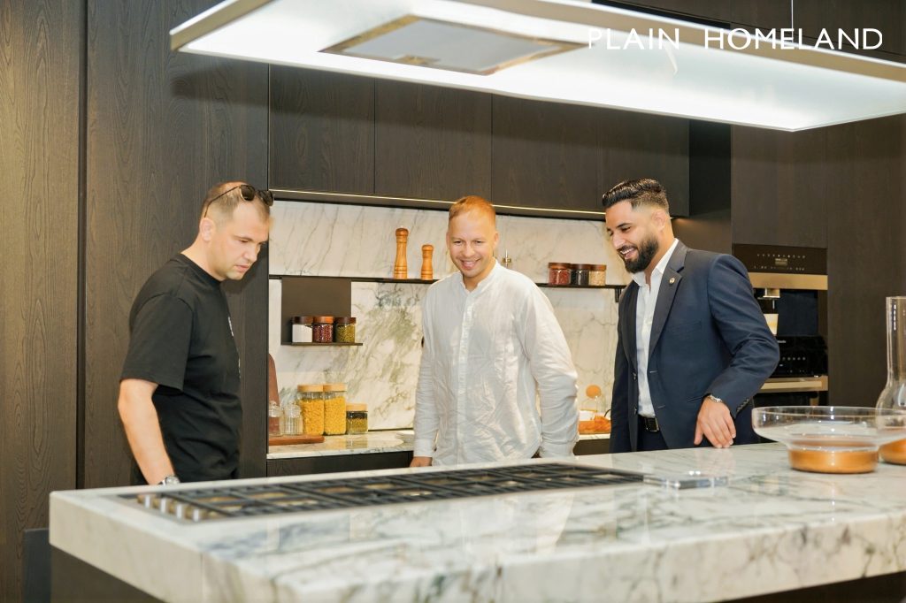 clients in dubai showroom
